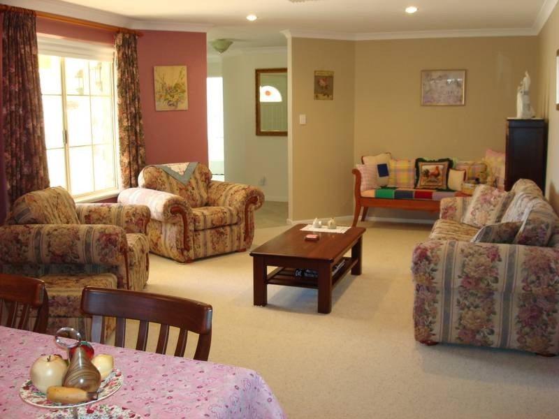 32 Roediger Drive, Northam WA 6401