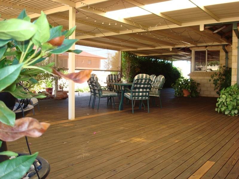 32 Roediger Drive, Northam WA 6401