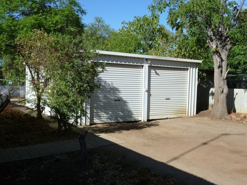 4 Stoke Avenue, Northam WA 6401