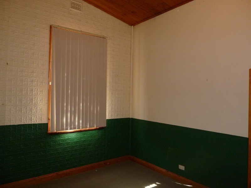 4 Stoke Avenue, Northam WA 6401