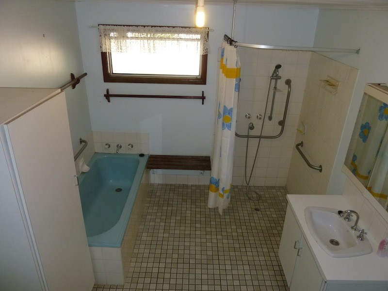 4 Stoke Avenue, Northam WA 6401