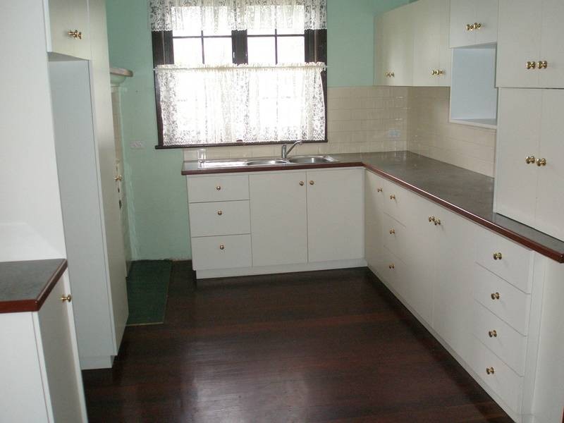 8 Uralia Terrace, Northam WA 6401