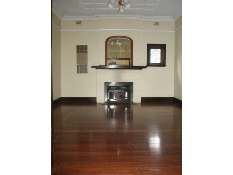 8 Uralia Terrace, Northam WA 6401