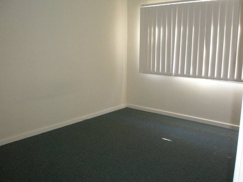 12 Strickland Avenue., Northam WA 6401