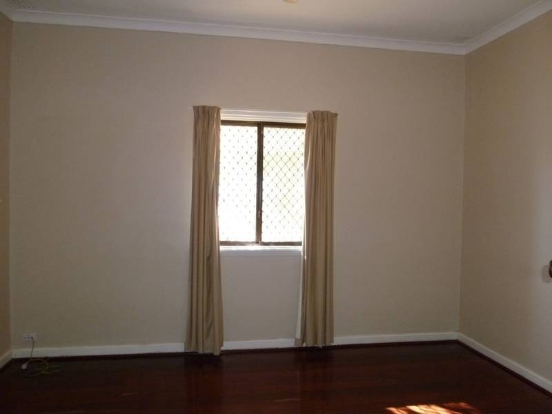 61 Lockyer Avenue, Northam WA 6401