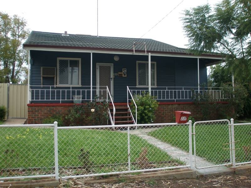 233 Wellington Street, Northam WA 6401