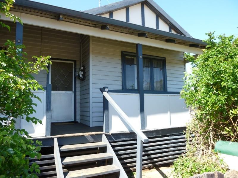 54 Newcastle Road, Northam WA 6401