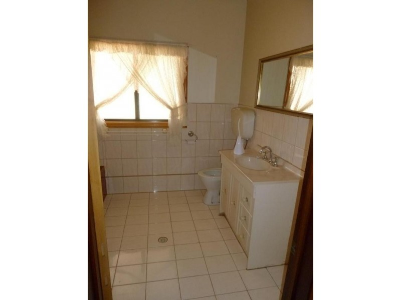 79 Chidlow Street, Northam WA 6401