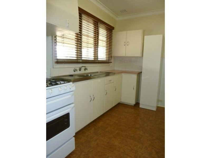 19 Hawes Street, Northam WA 6401