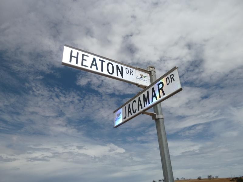 12 Heaton Drive, Northam WA 6401