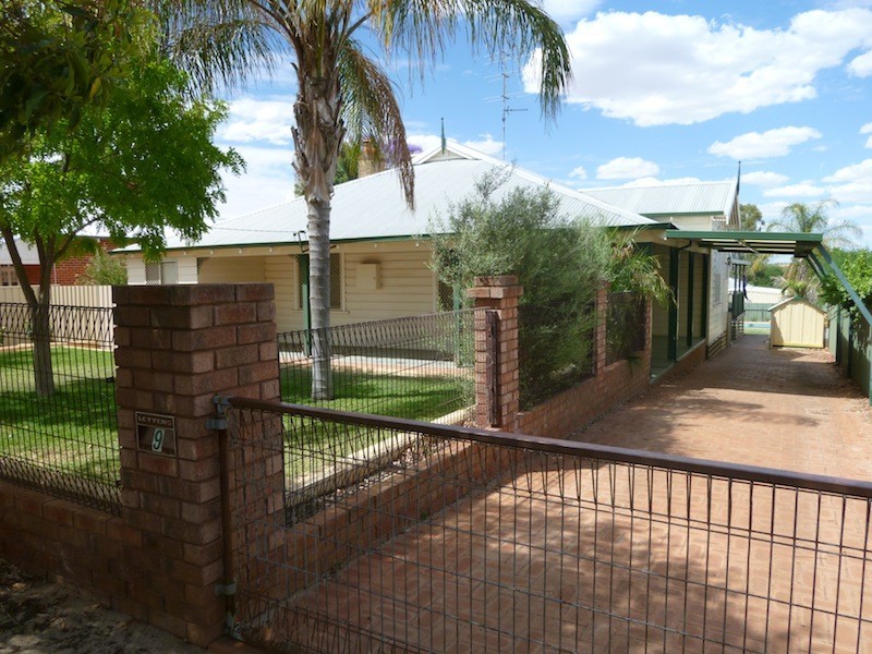 9 Fermoy Avenue, Northam WA 6401