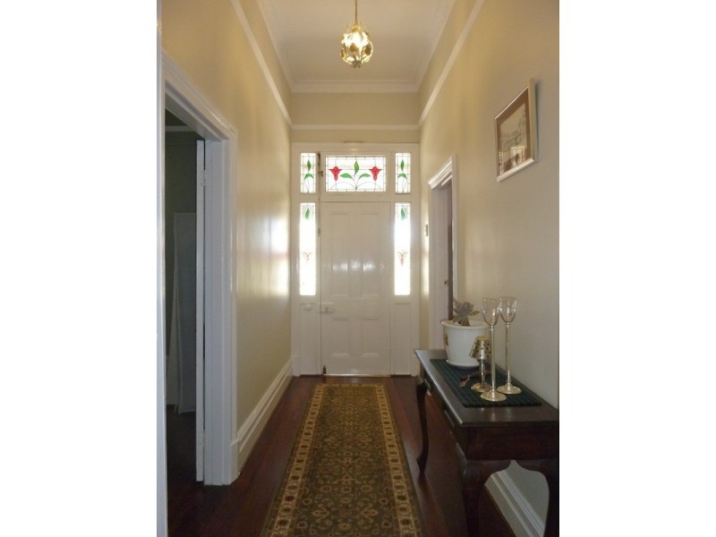 25 Gordon Street, Northam WA 6401