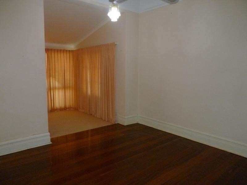 22 Parker Street, Northam WA 6401