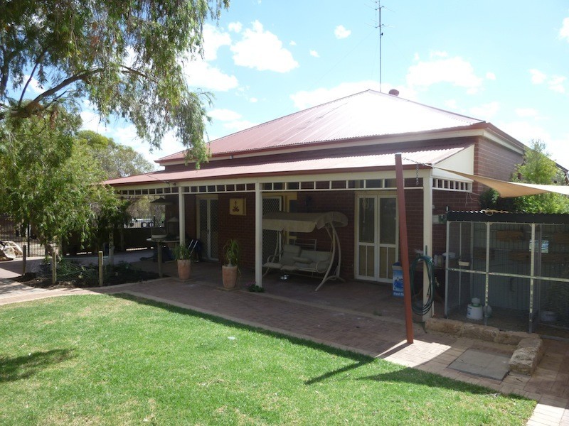 100 Chidlow Street, Northam WA 6401