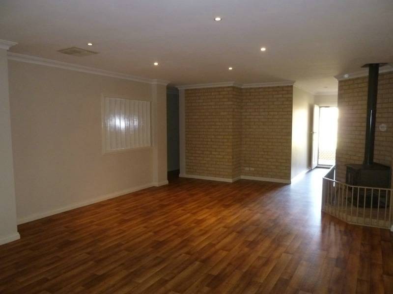 9 Killick Street, Northam WA 6401