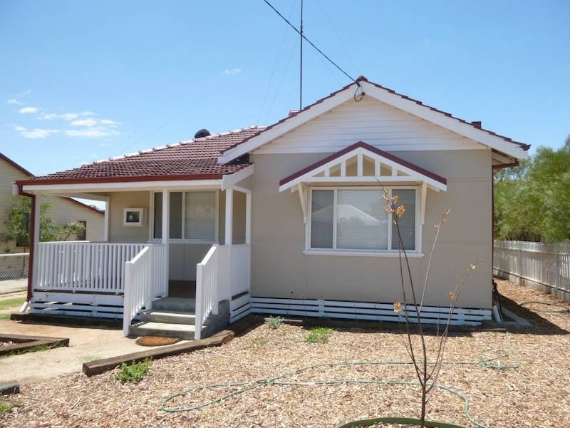 45 Charles Street, Northam WA 6401