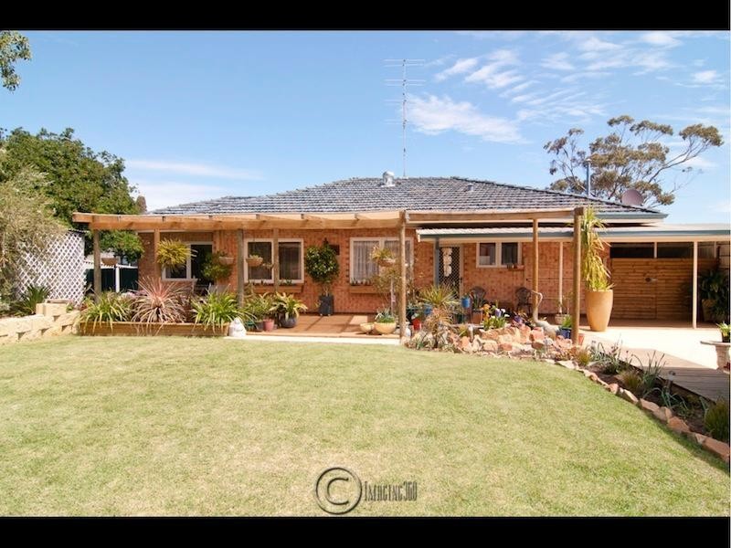 58 Goomalling Road, Northam WA 6401