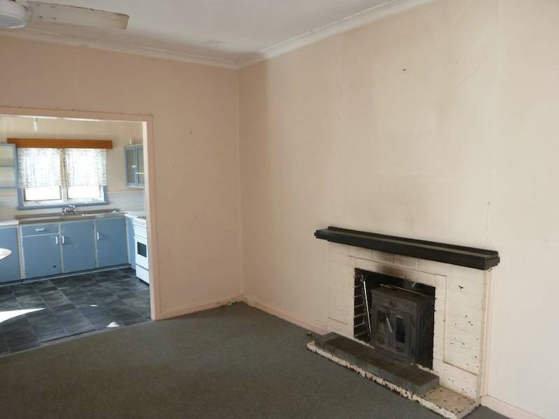 4 Walarat Road, Northam WA 6401