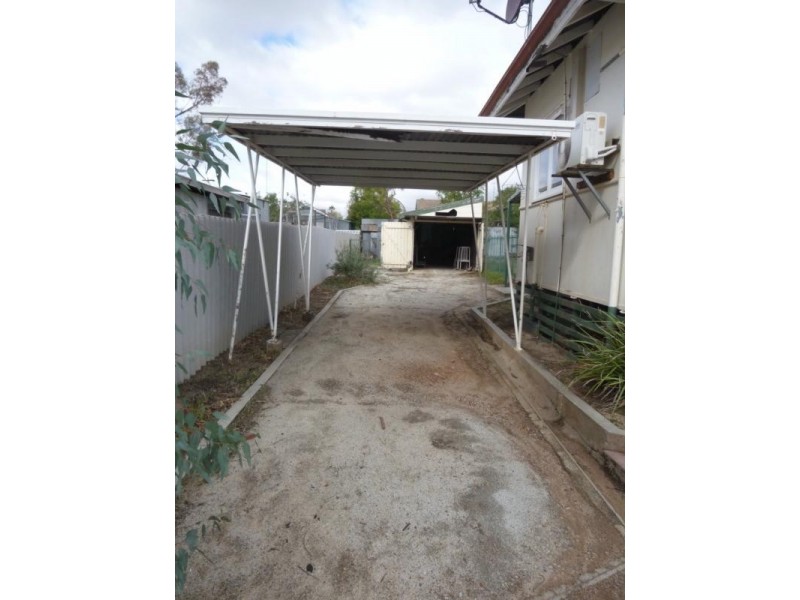 4 Walarat Road, Northam WA 6401