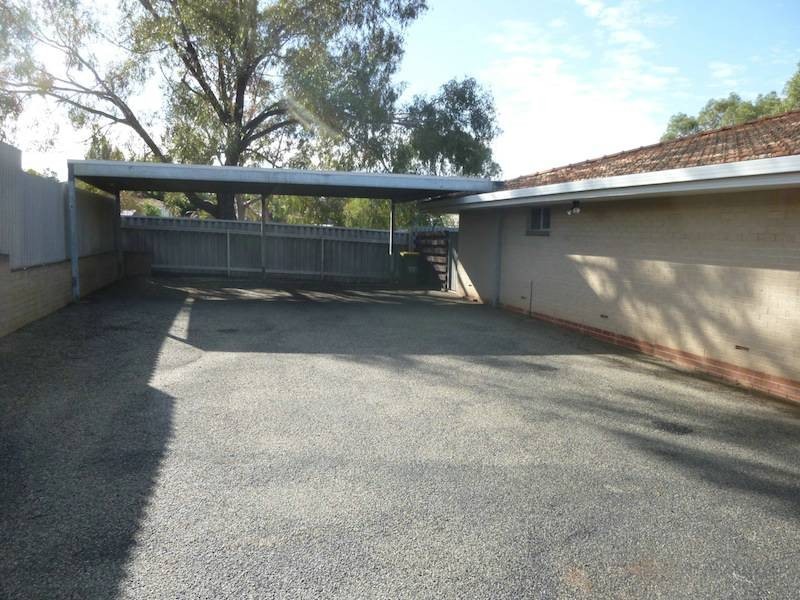 5 Thomson Street, Northam WA 6401