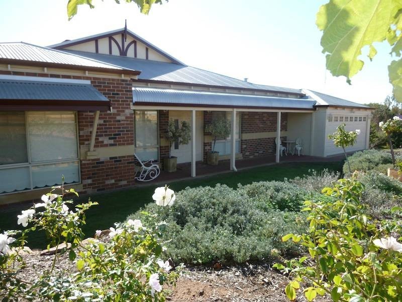 35 Roediger Drive, Northam WA 6401