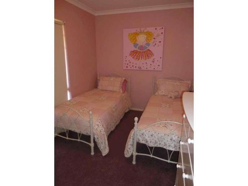 35 Roediger Drive, Northam WA 6401