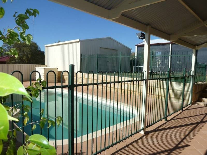 35 Roediger Drive, Northam WA 6401