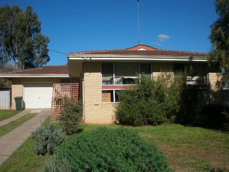 255 Duke Street, Northam WA 6401