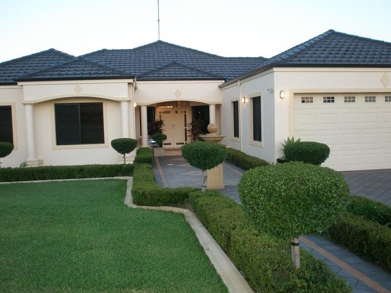 6 Birdie Place, Northam WA 6401