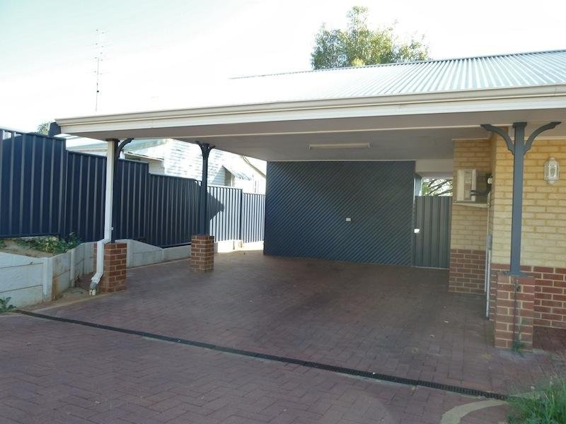 2A Hopetoun Avenue, Northam WA 6401