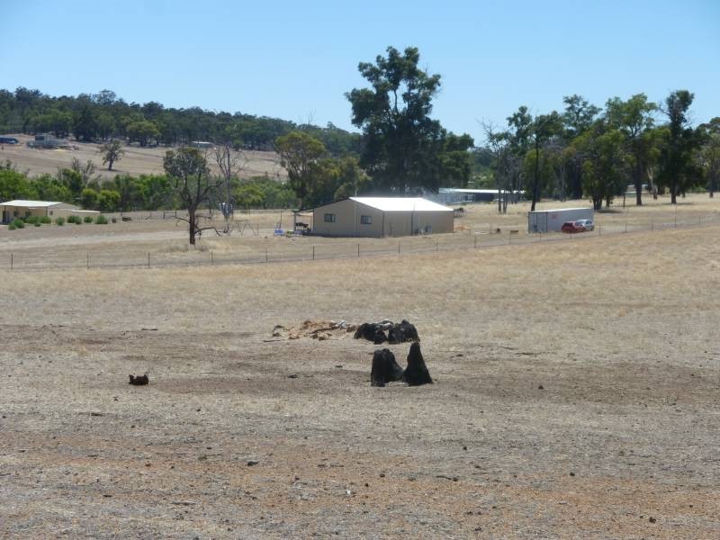 362 Glenmore Drive, Bakers Hill WA 6562