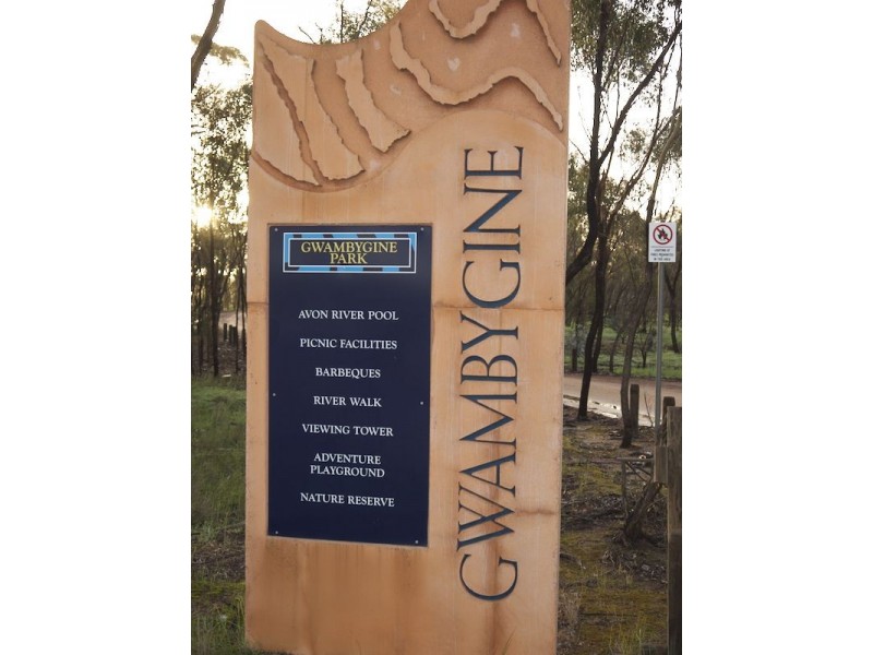 2 Dovey Court, Gwambygine WA 6302