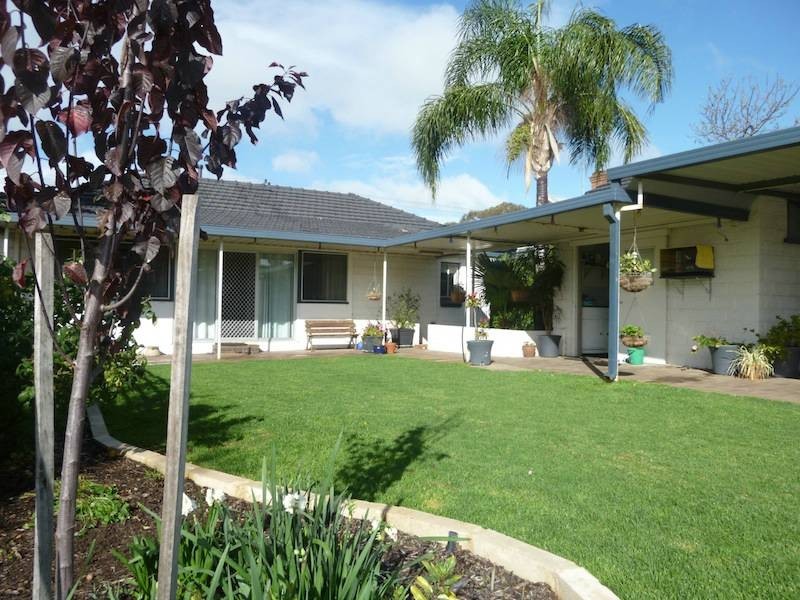 30 Chidlow Street, Northam WA 6401