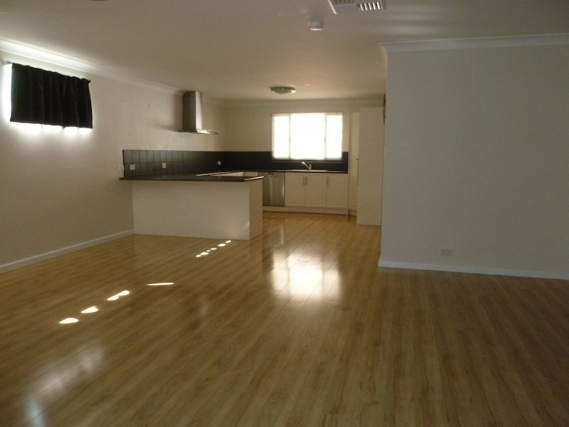 2 Nicholson Street, Northam WA 6401