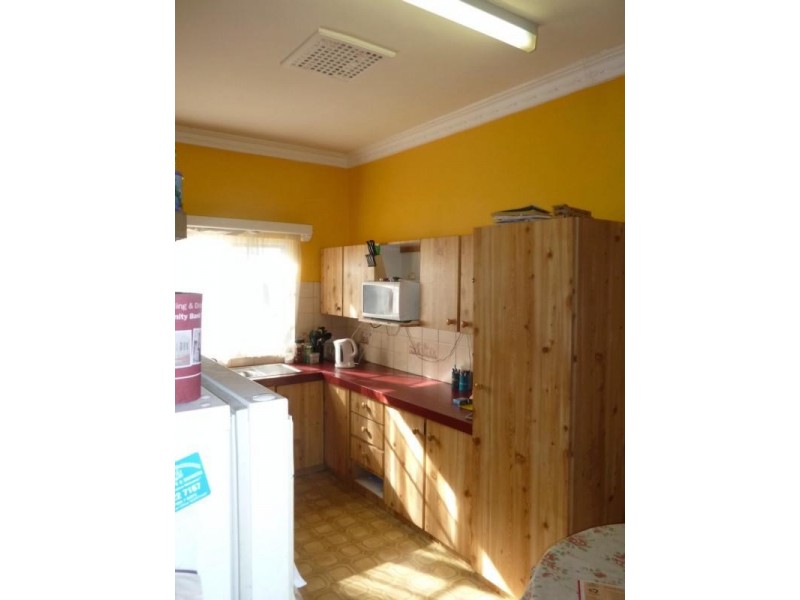 6 Millington Street, Northam WA 6401