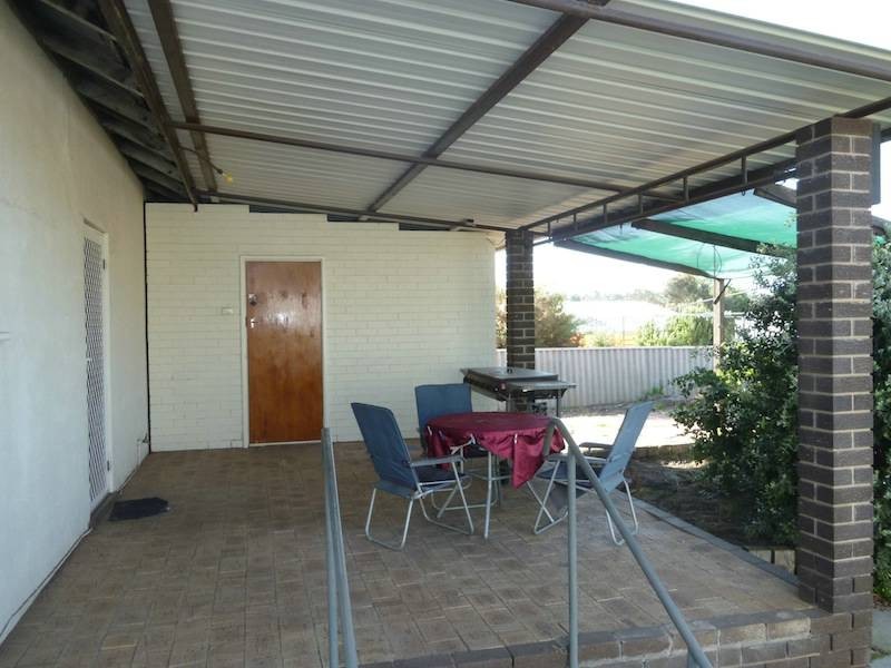 6 Millington Street, Northam WA 6401