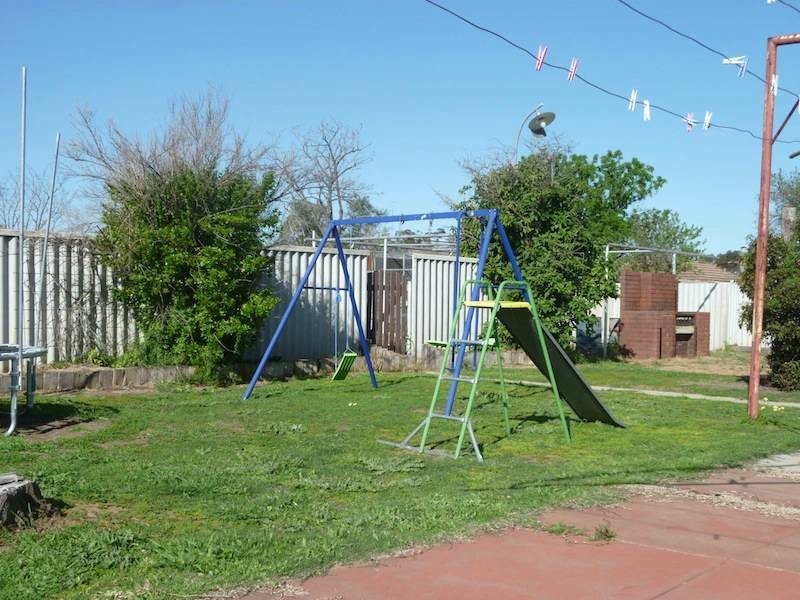 6 Millington Street, Northam WA 6401