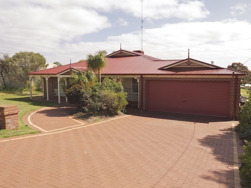 39 Roediger Drive, Northam WA 6401