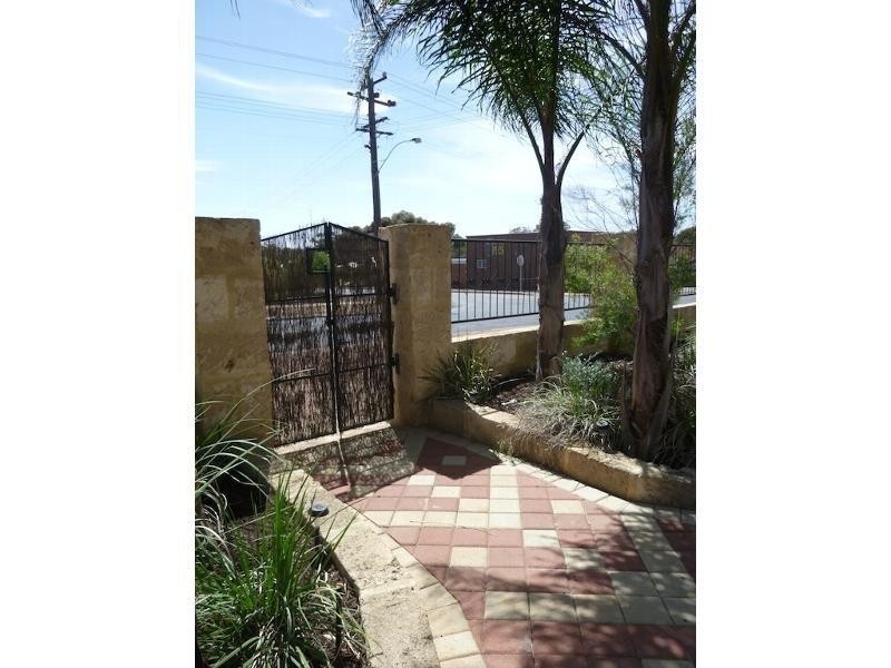 28 Burgoyne Street, Northam WA 6401