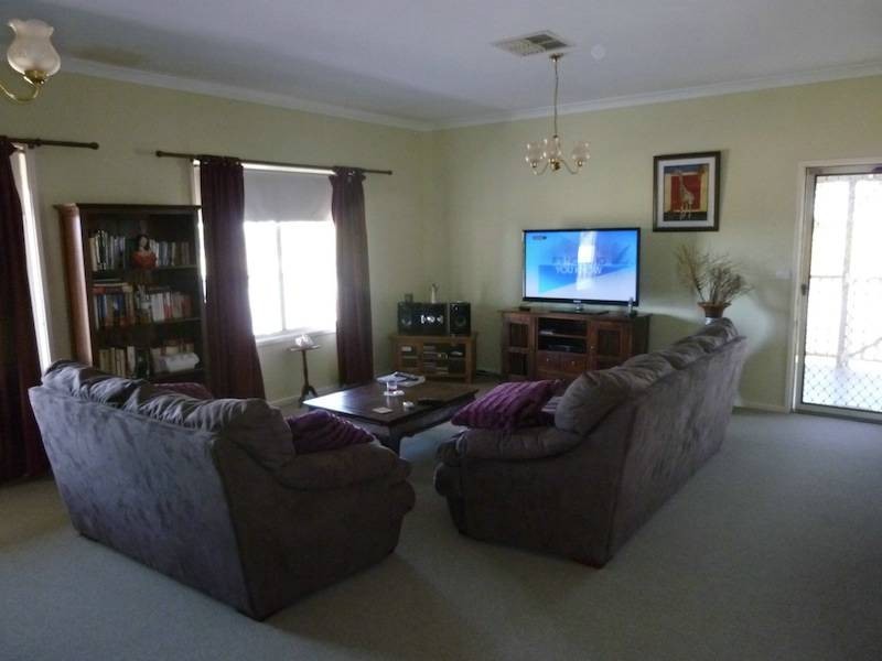 27 Carroll Street, Northam WA 6401