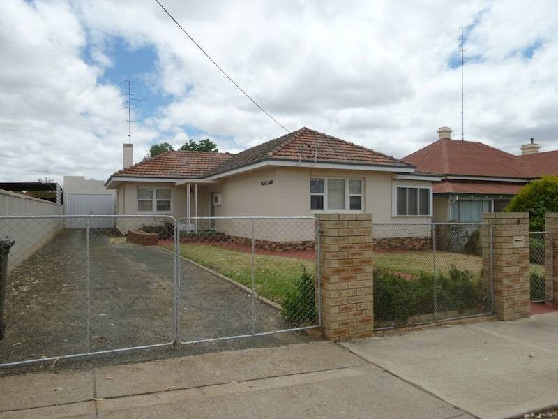 4 Duke Street, Northam WA 6401