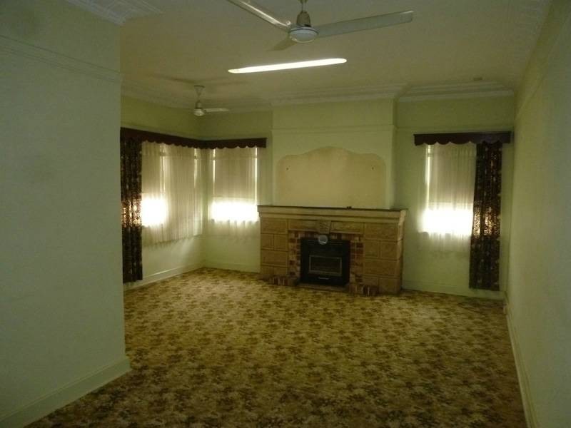 4 Duke Street, Northam WA 6401