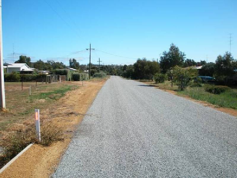 Robinson Street, Spencers Brook WA 6401