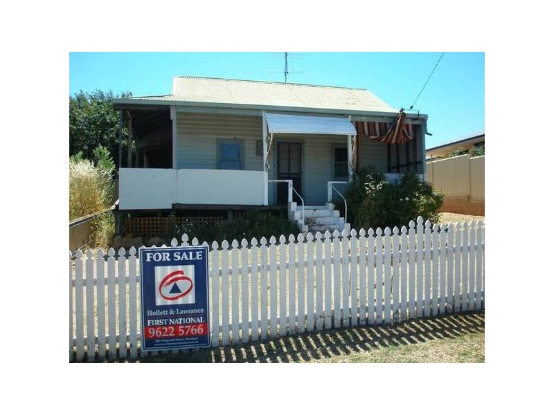 5 Hopetoun Ave, Northam WA 6401