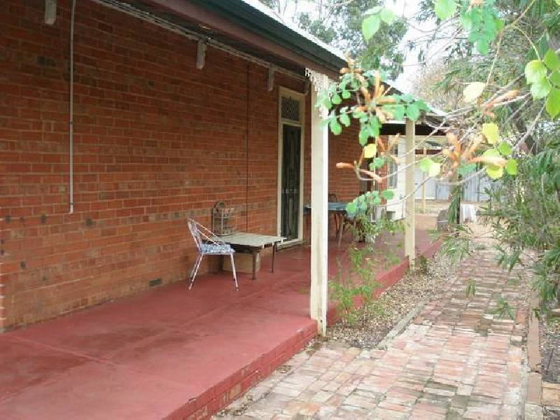 Chidlow Street, Northam WA 6401