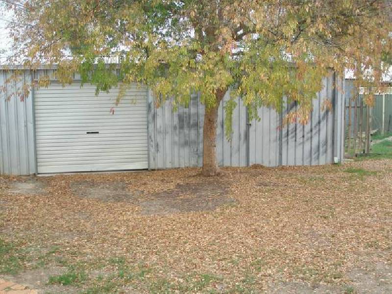 Chidlow Street, Northam WA 6401