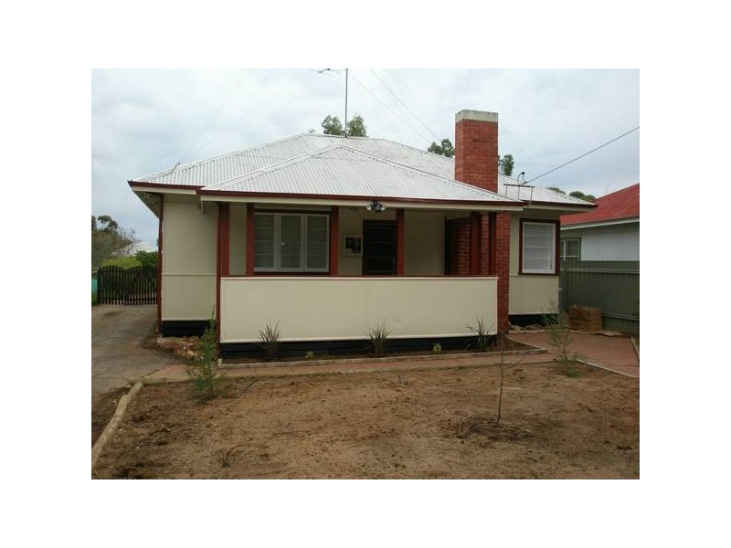 152 Chidlow Street, Northam WA 6401