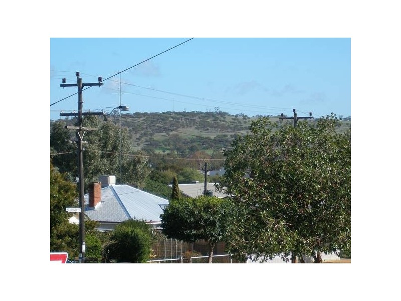 57 Gairdner Street, Northam WA 6401