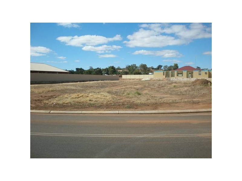 Katrine Road, Northam WA 6401