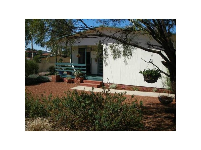 13 James Street, Northam WA 6401